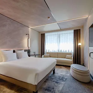 Hotel Novotel Muenchen Airport - Newly Renovated ****
