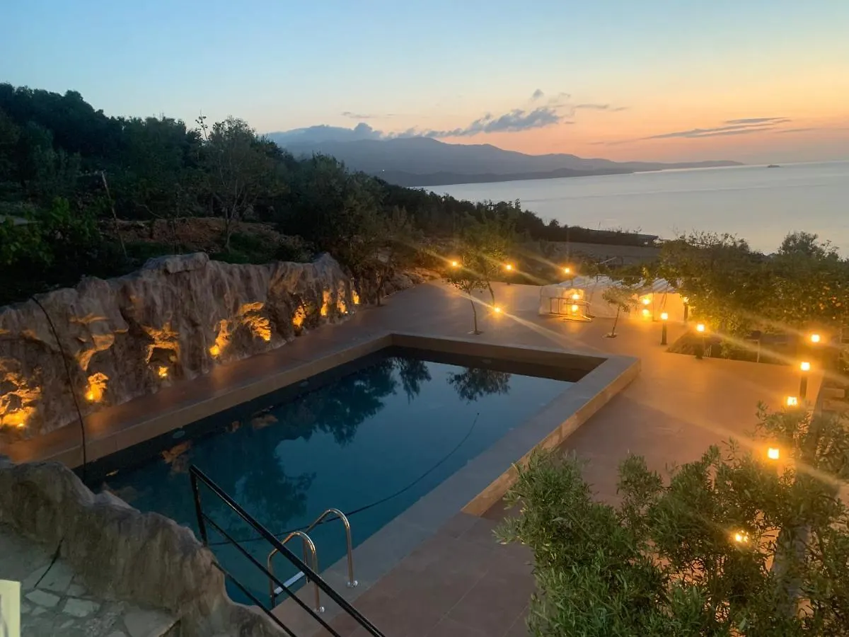 **** Hotel Vila Bello Ksamil Albánie